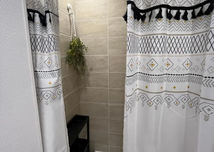 Privee Confort Homestay szállás